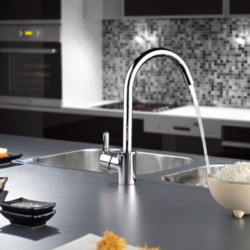 Grifería Monocomando FV Puelo para Cocina de Mesada con Pico Móvil