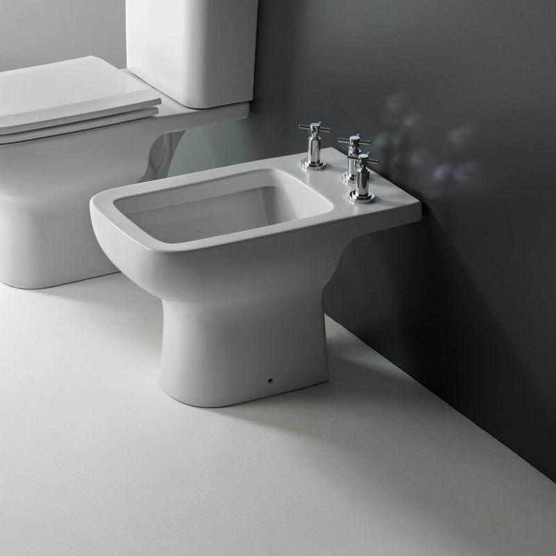 TRE-BI-301-BL_bidet3agujerostrento_render---8-